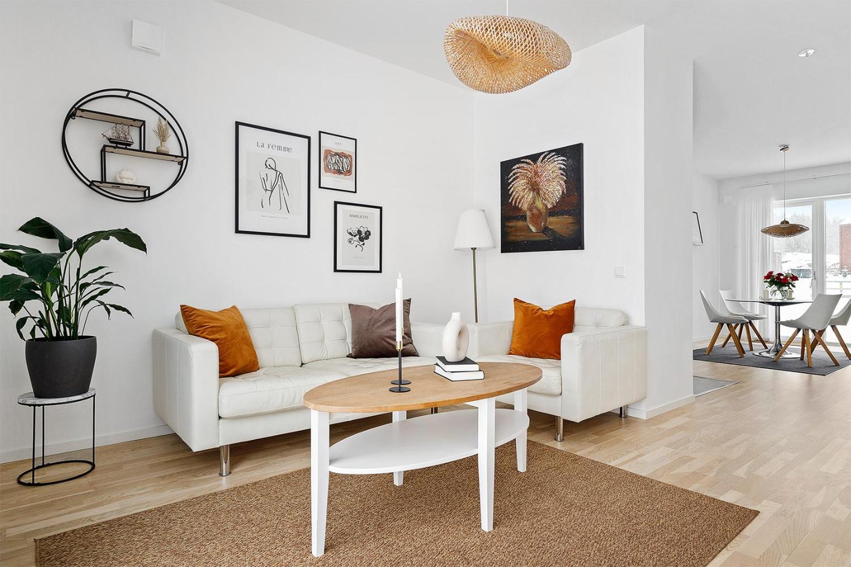 Luxurious Newly Built With Patio And Private Parking * Sigtuna